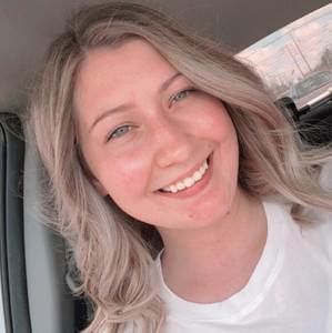 Meet your Posher, Cecily